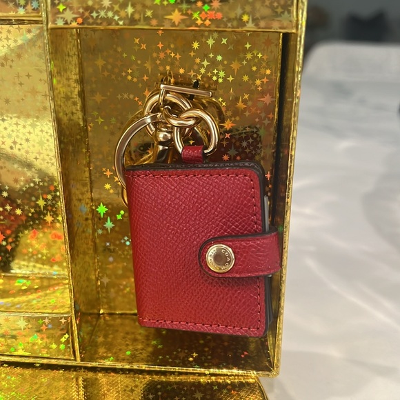 ❤️Cute. COACH Keychain Card Holder. - Picture 16 of 16